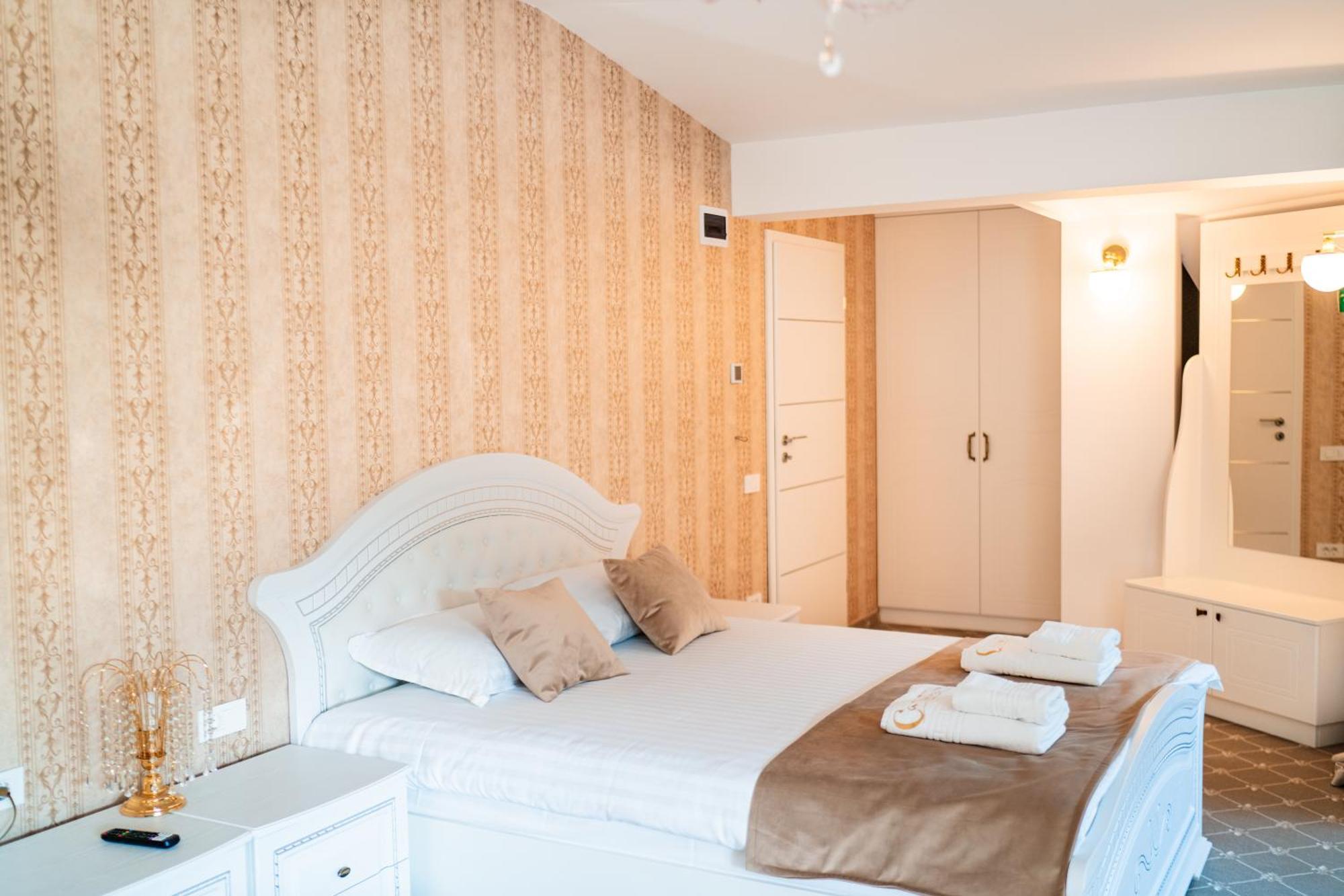 Carpentiere Arena Hotel เรอชินาริ ภายนอก รูปภาพ