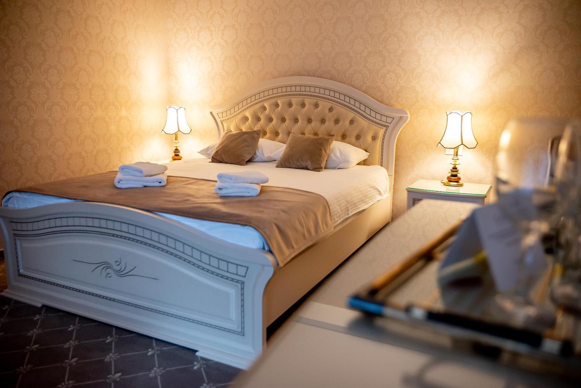 Carpentiere Arena Hotel เรอชินาริ ภายนอก รูปภาพ