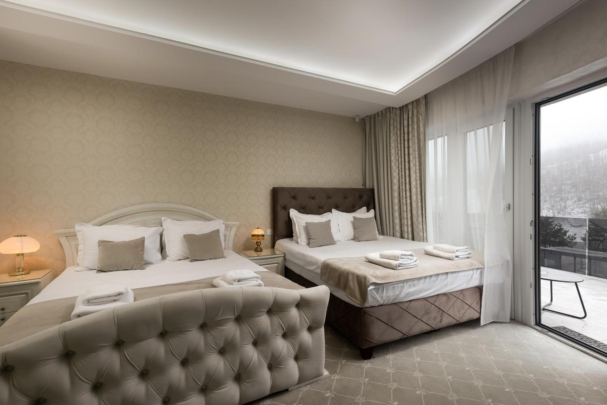 Carpentiere Arena Hotel เรอชินาริ ภายนอก รูปภาพ